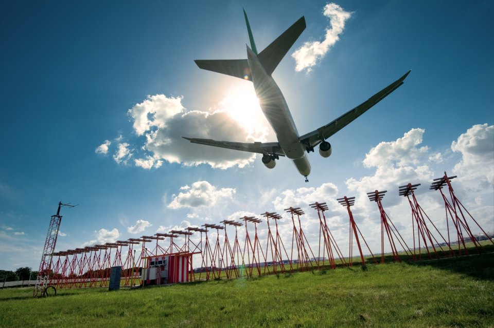 Airlines fume as UK air traffic control failure disrupts more than 1,000 flights