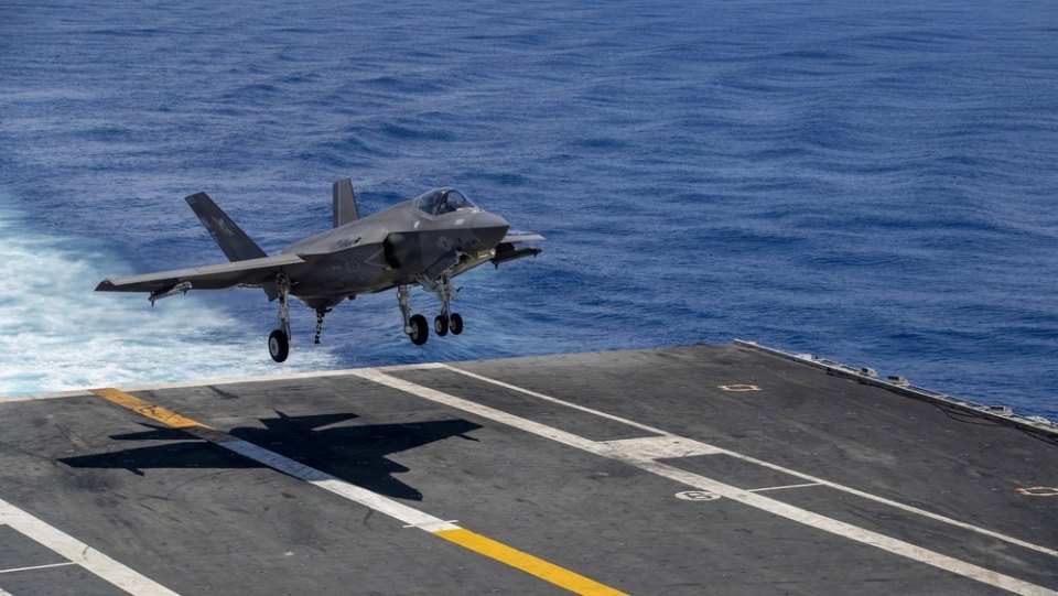 House Report Calls for Study of Brain Injuries in Navy Pilots