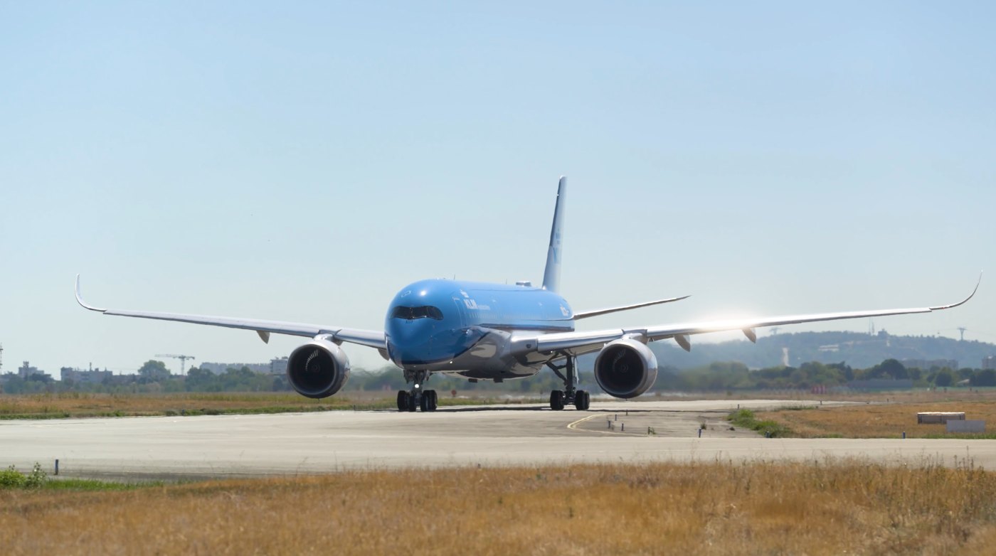 The Schiphol Noise Cap Forced KLM Back To The Airbus Widebody It Once Refused