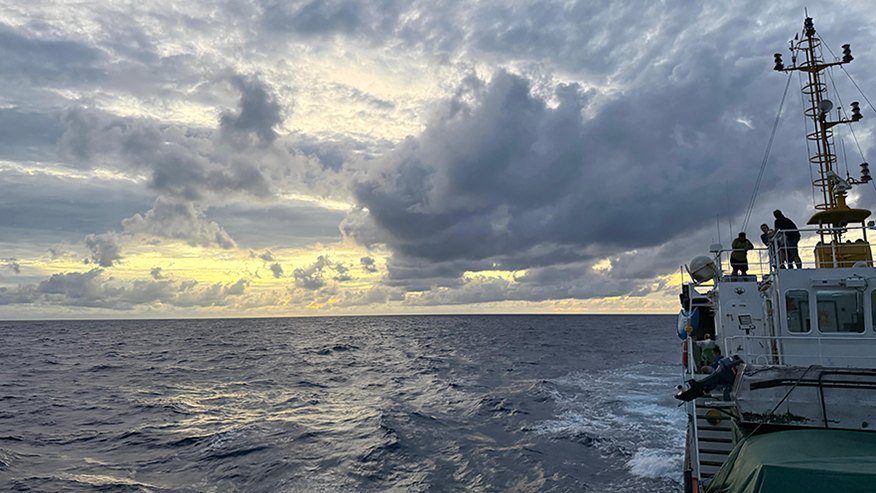 Earhart Search Team Nears Pacific Atoll