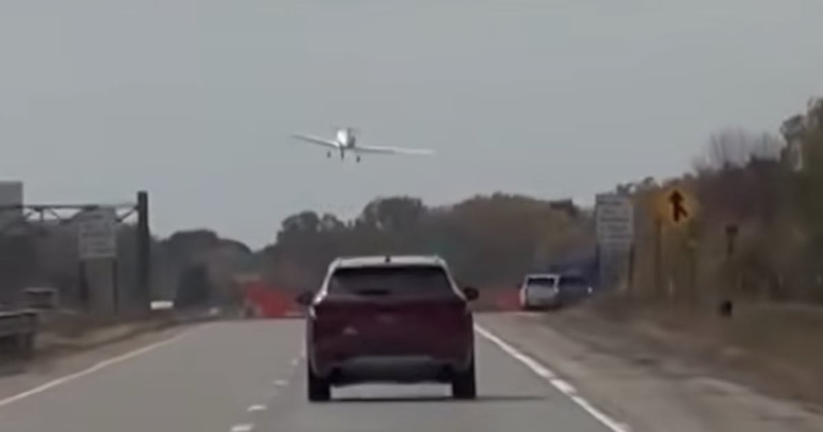 Intense Video Shows Plane Making Emergency Landing on Busy Highway in Flint, Michigan