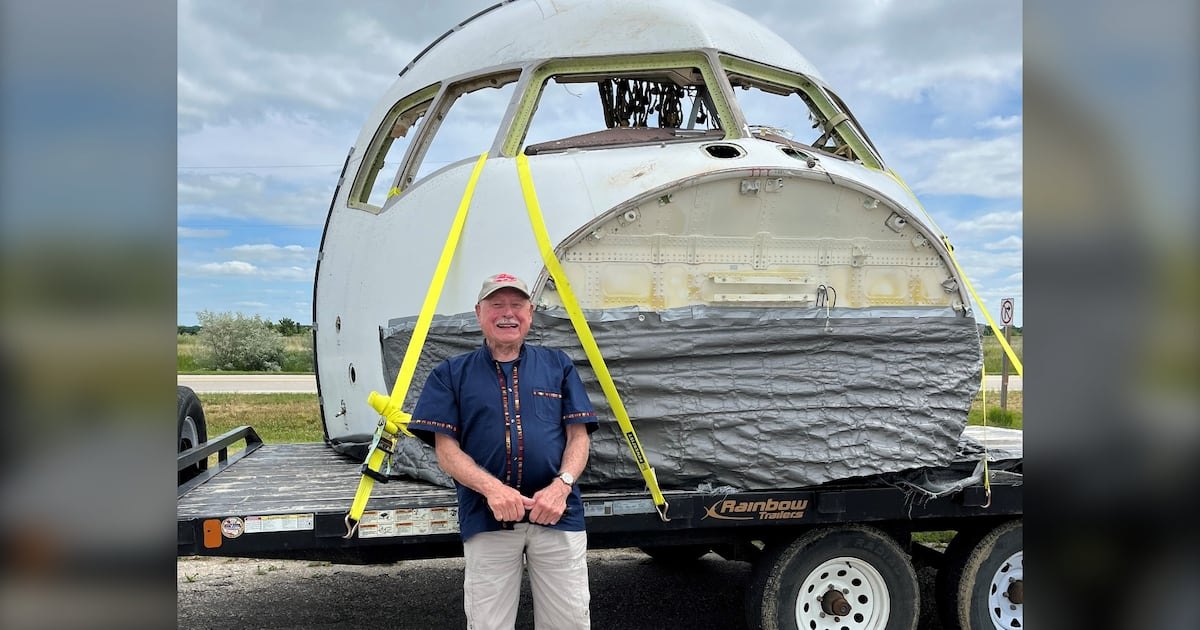 Canadian Aviation Hall of Fame set to honour Gimli Glider pilots