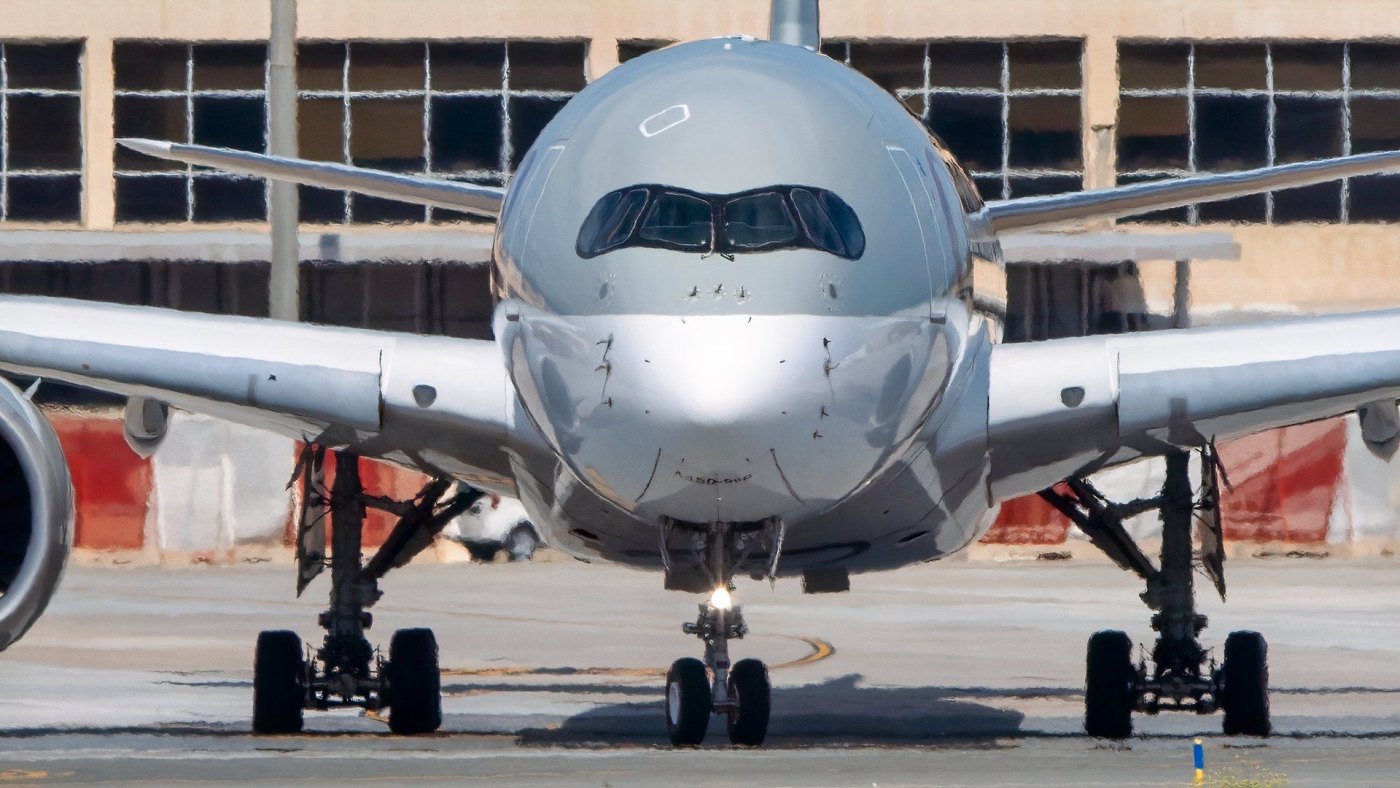 Only 80 Miles: Qatar Airways Introduces World's Shortest Airbus A350 Flights Next Month