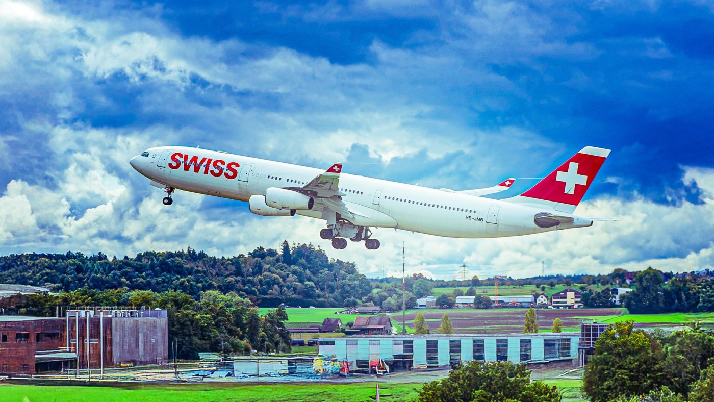 Out With The Old, In With The New: SWISS Retires An A340 As Lufthansa Teases A350-1000
