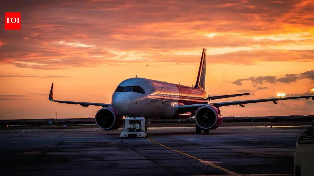 Flight delayed? 5 things you should never do at the airport while waiting for your flight