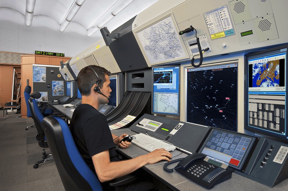 FAA, NATCA Agree To 2.8% Controller Pay Increase