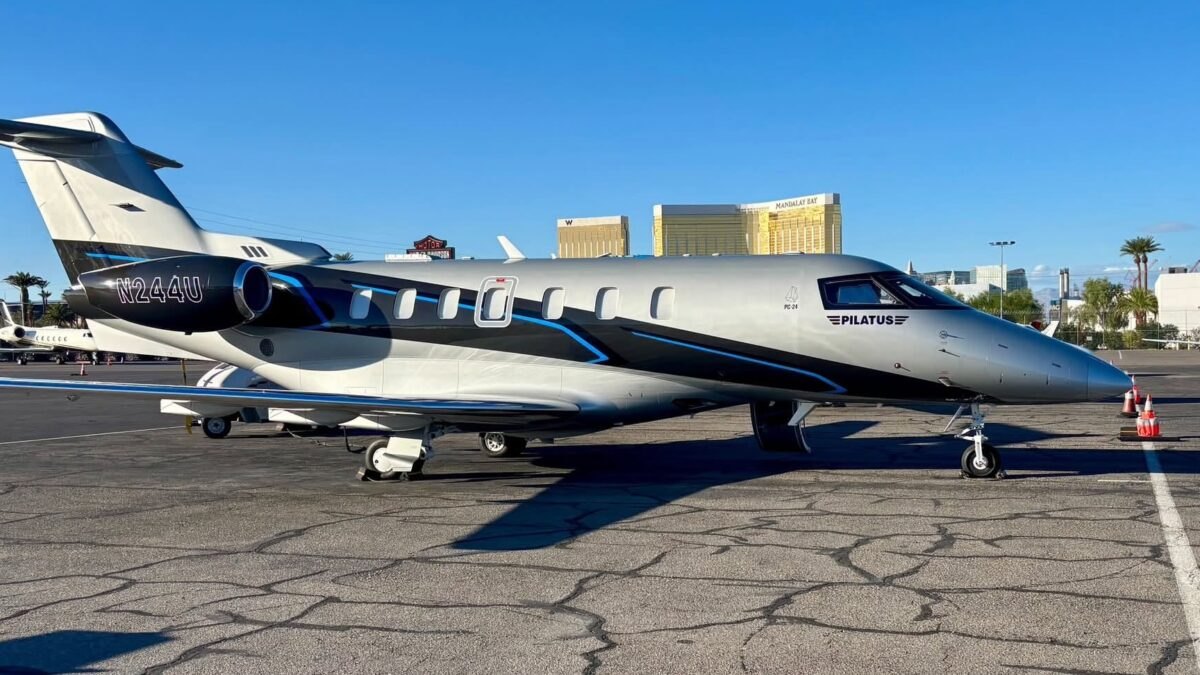 Gogo demonstrates business jet Wi-Fi as it plans faster speeds and easier upgrades