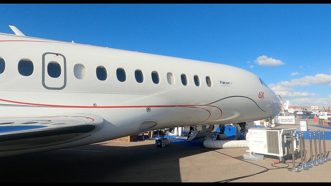 Dassault Falcon 6X Walkaround