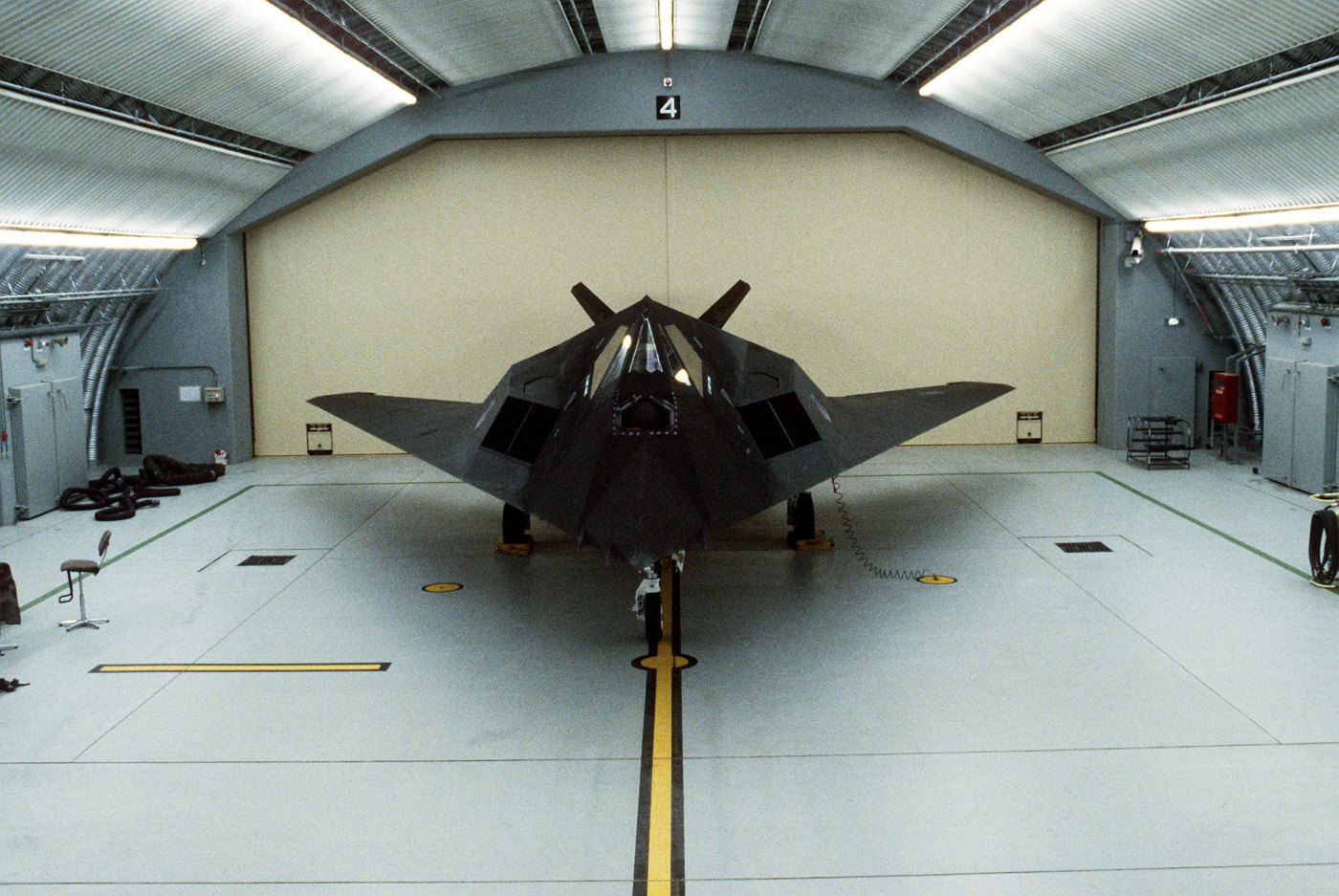 Smithsonian Puts Combat-Veteran F-117 on Display