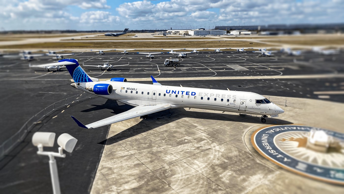 The 50-Seat Jet With A First Class Cabin United Airlines Is Using To Rebuild Its Newark Hub Feed