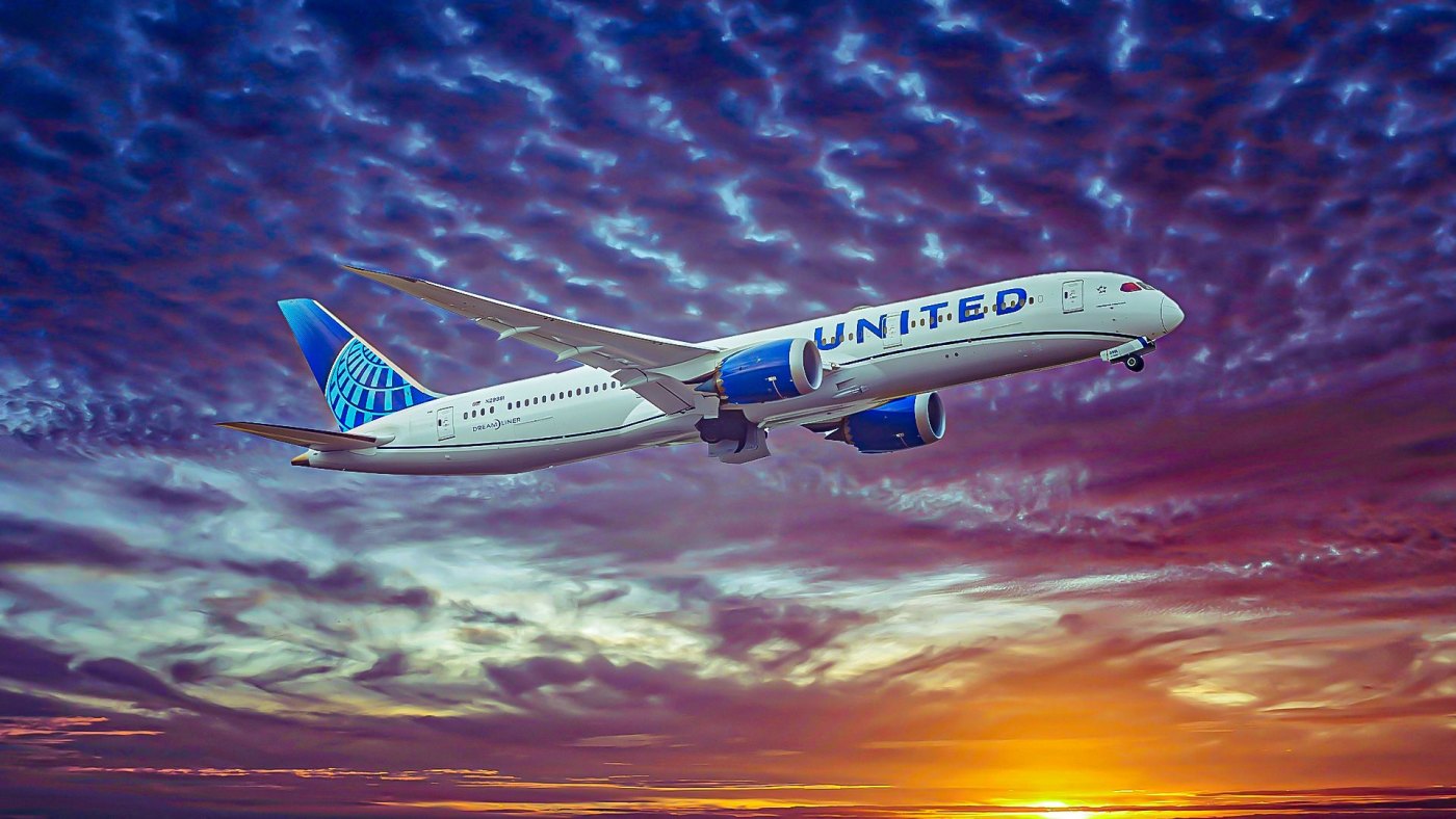United Airlines Launches New 14-Hour Ultra-Long Nonstop Route: See Map Now