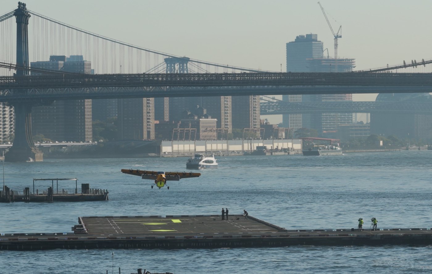 Electra Lands Fixed-Wing Aircraft at Manhattan Heliport