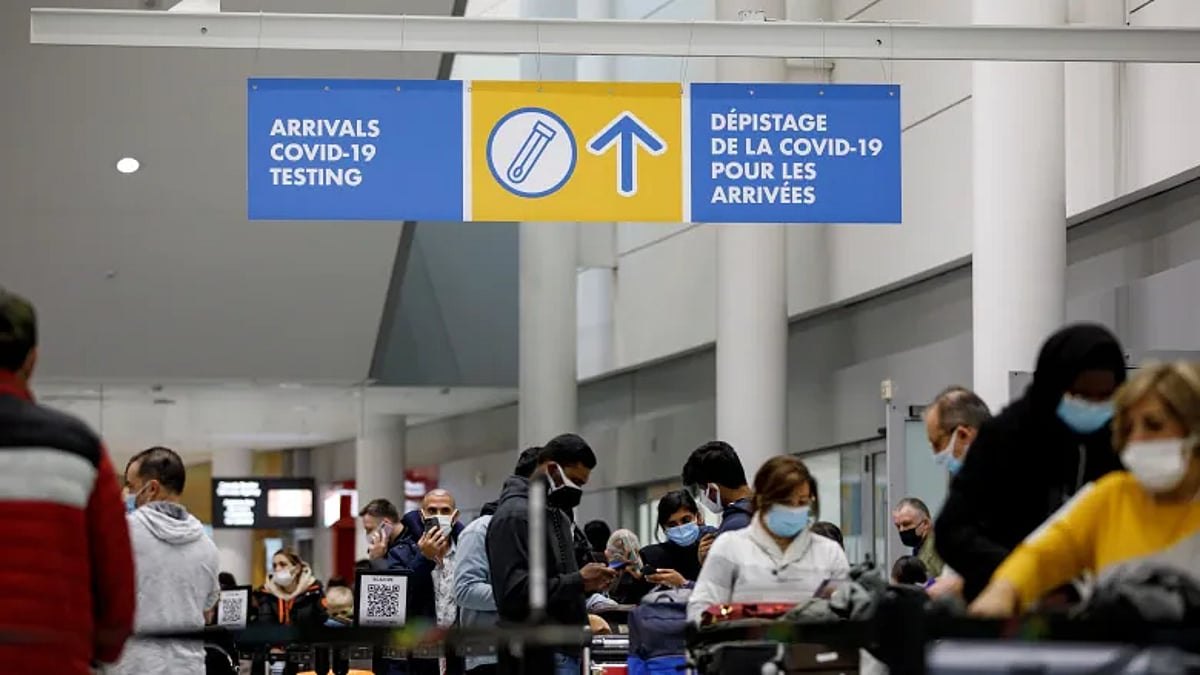 Ottawa moves to privatize airline complaints as backlog hits 97,000 cases