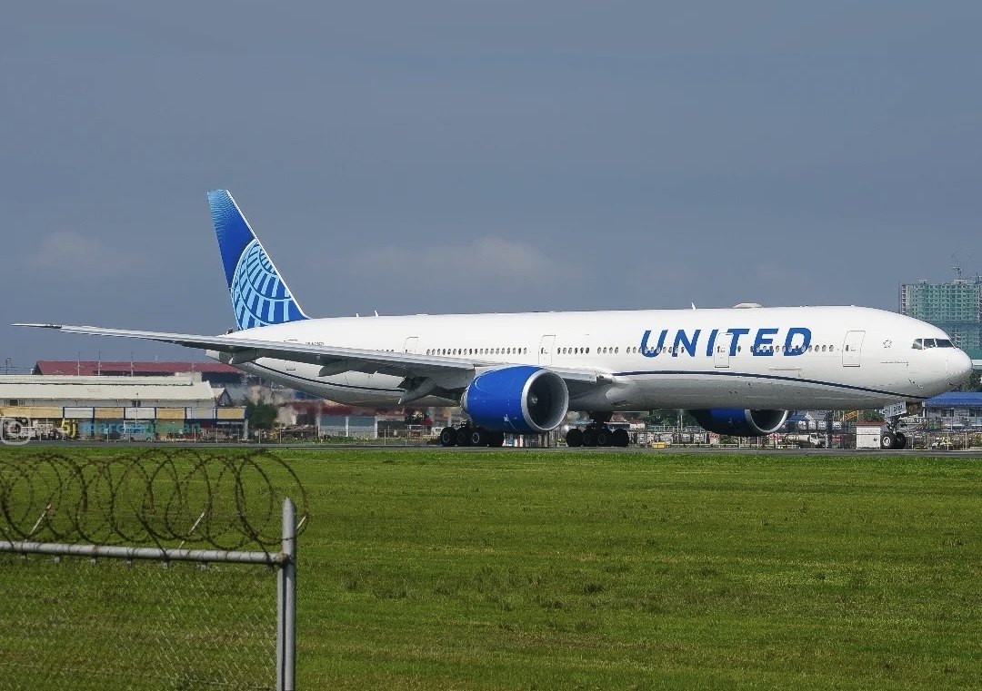 United Airlines Forecast Earnings Below Estimates as Fuel Costs Surge