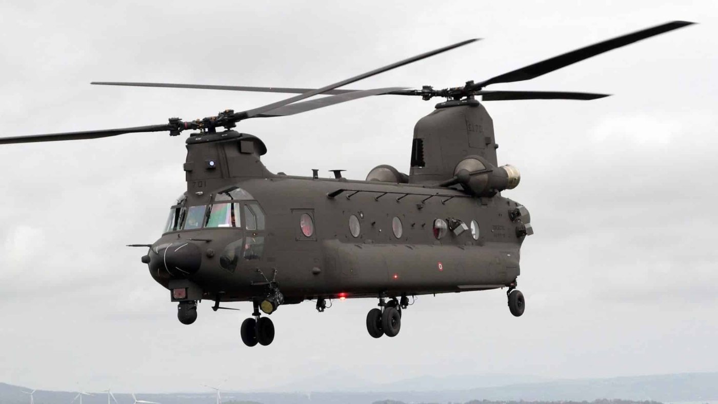 Developing: Italian CH-47F Chinook Crashes in Bosnia