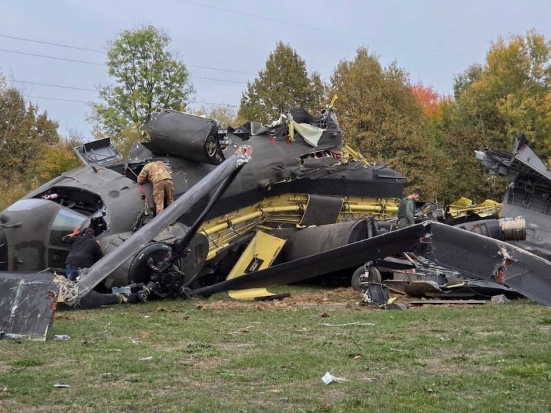 EU military helicopter crash kills 4, injures 11 - PHOTO