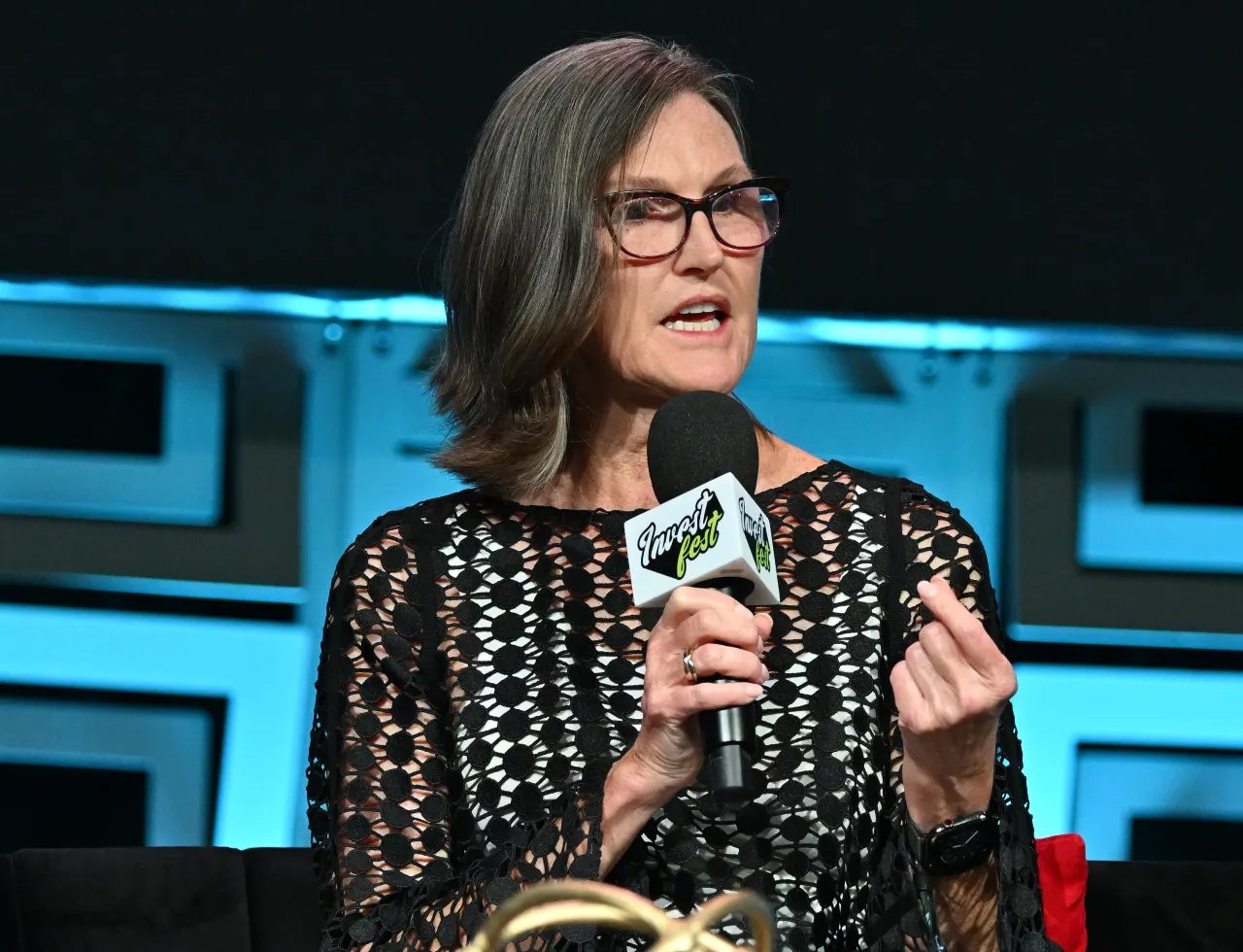 Cathie Wood’s ARK Invest Loads Up On Joby Aviation Stock Ahead Of Florida Air Taxi Flight