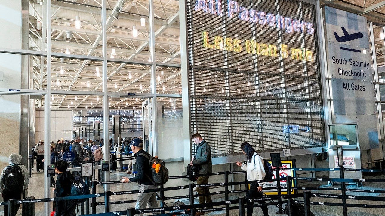 New York and LA didn't win America's best mega airport title, but one Midwest hub did